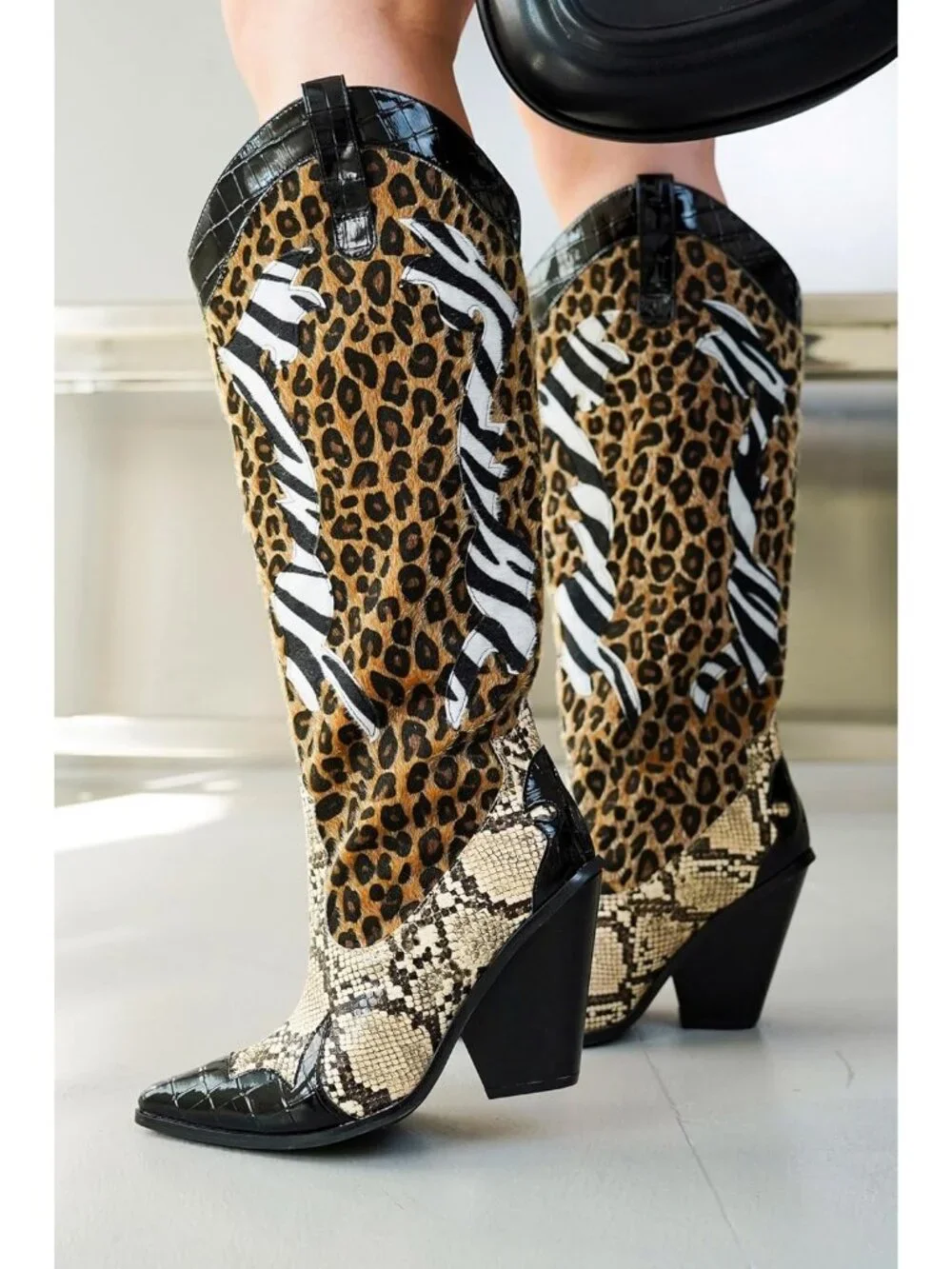 Women's Black Polyurethane Animal Print Pull-On Pointed Toe Over The Knee Boots - Picture 3 of 6